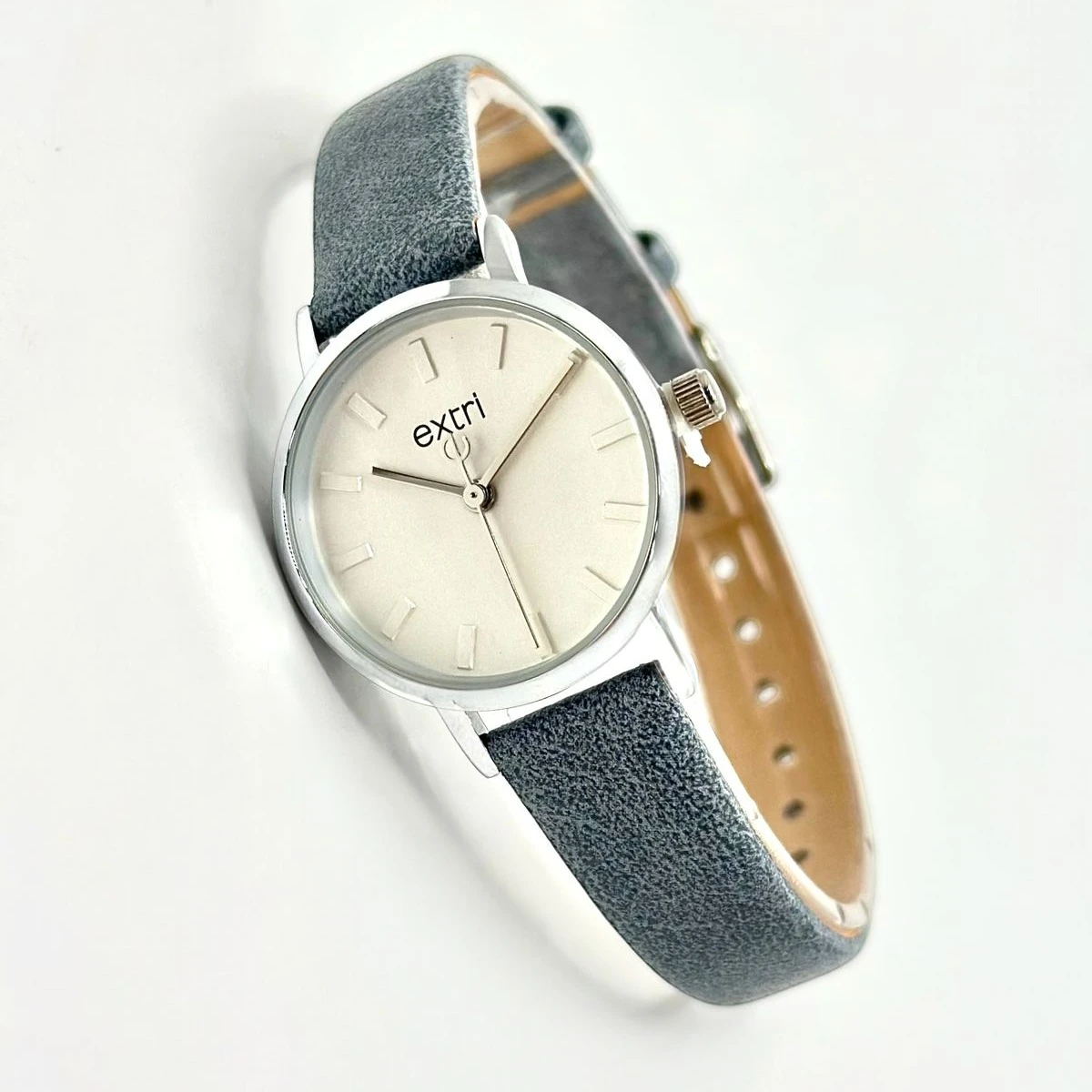 ساعة اكستري e1001