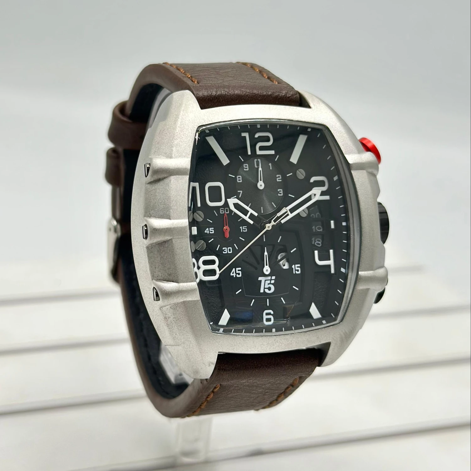 T5 Leather Watch 3953