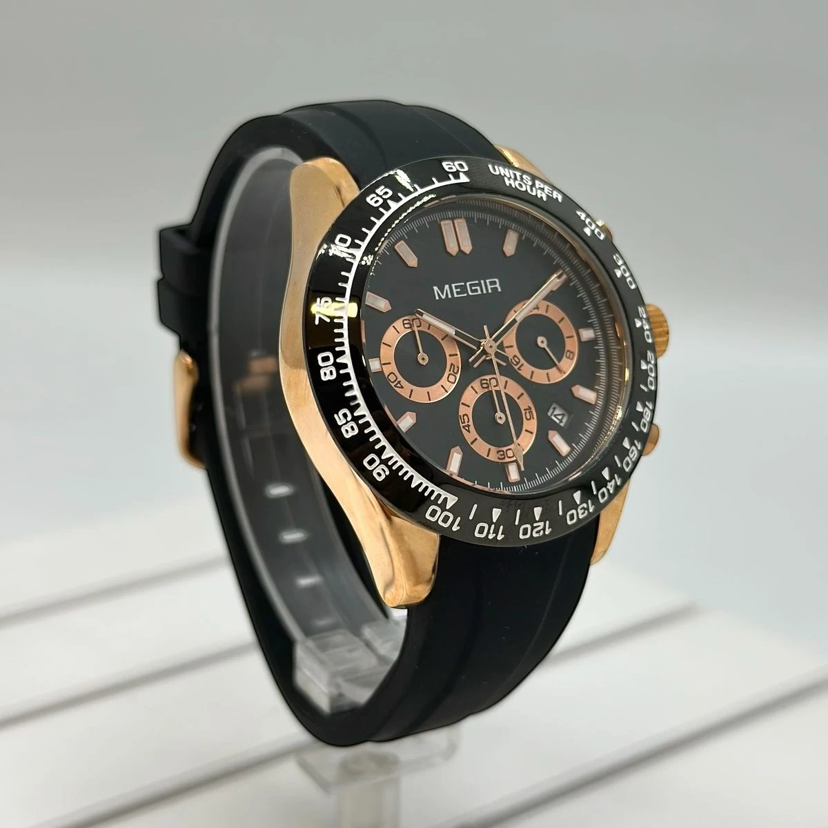 Megir Watch 8104