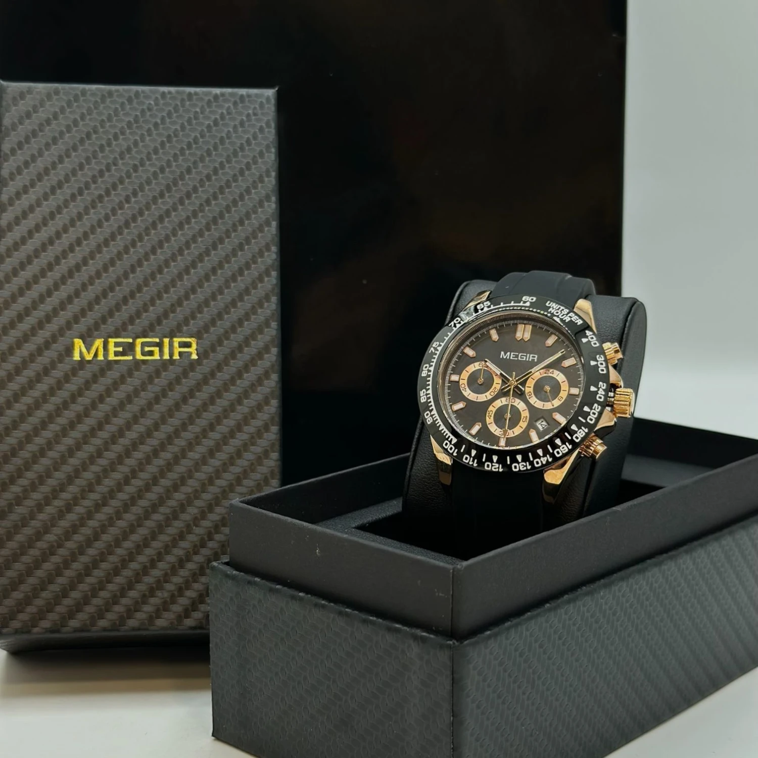 Megir Watch 8104