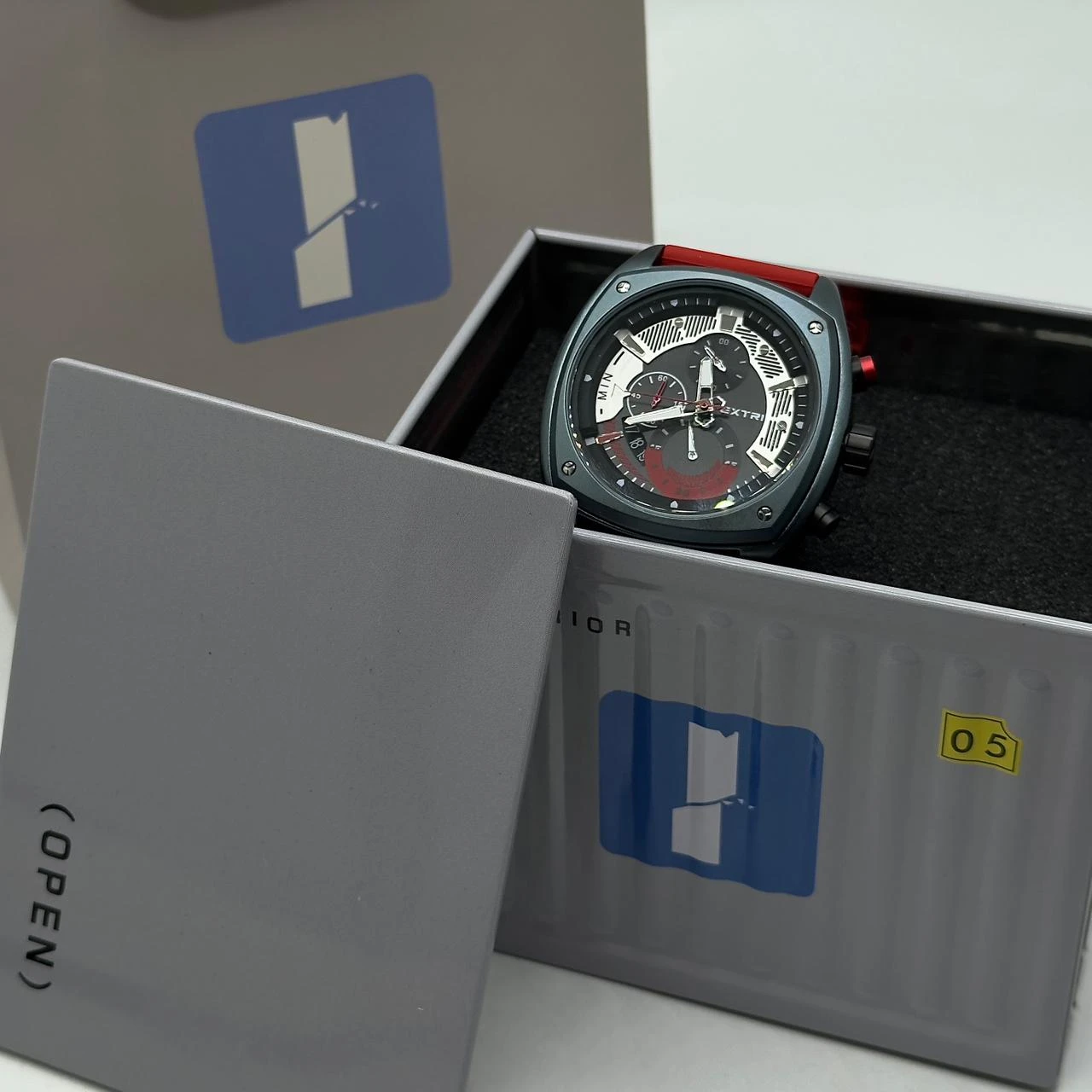 ساعة اكستري ربر X6056