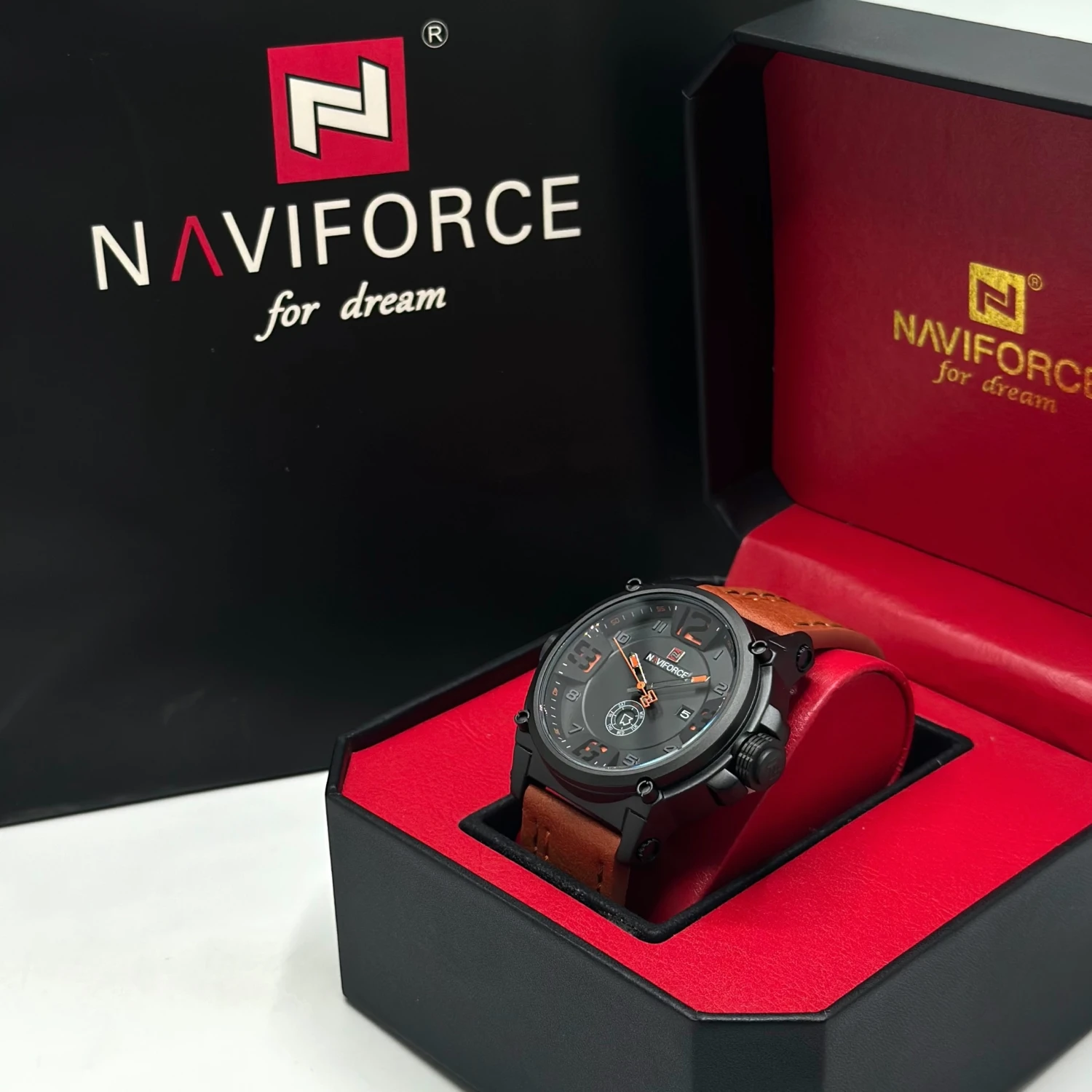 NaviForce 9099 Watch