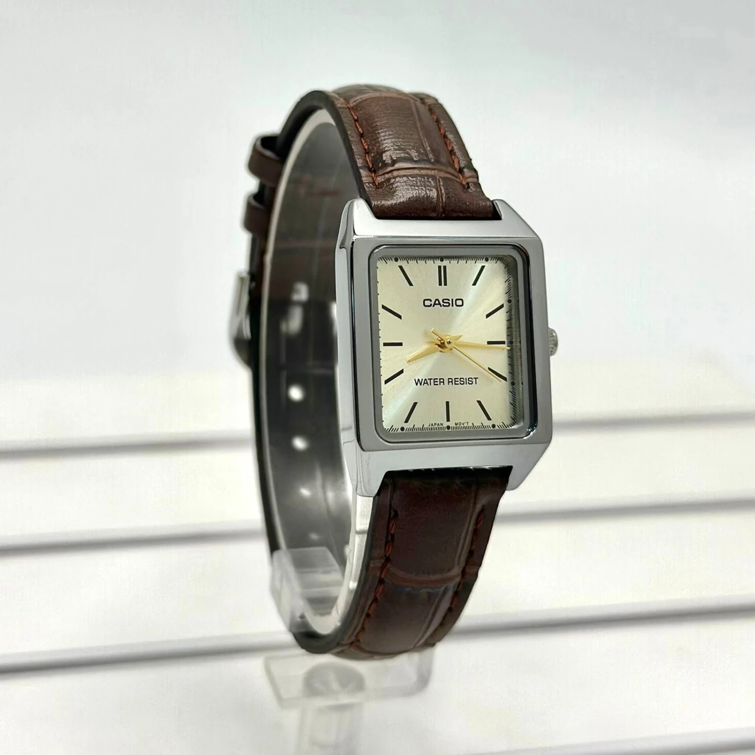 Casio LTP-V007L Watch