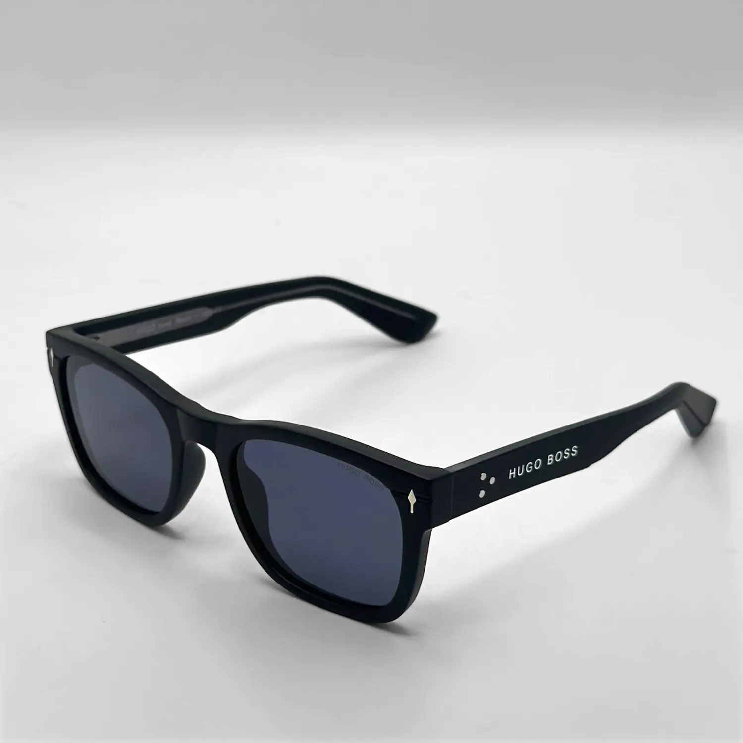 Hugo Boss Sunglasses 66-16