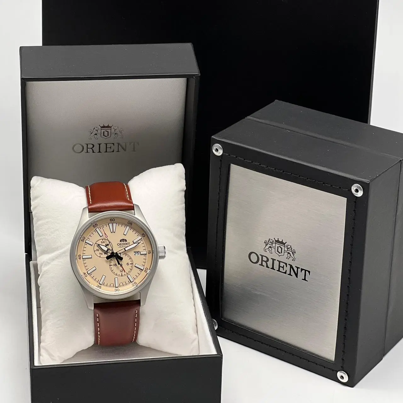 Orient RA-AK0405Y Watch