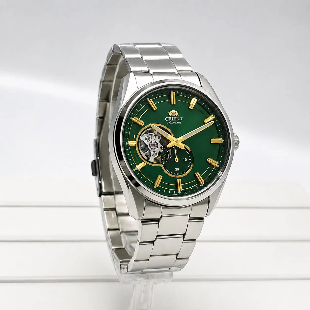 Orient RA-AR0008E30B Watch
