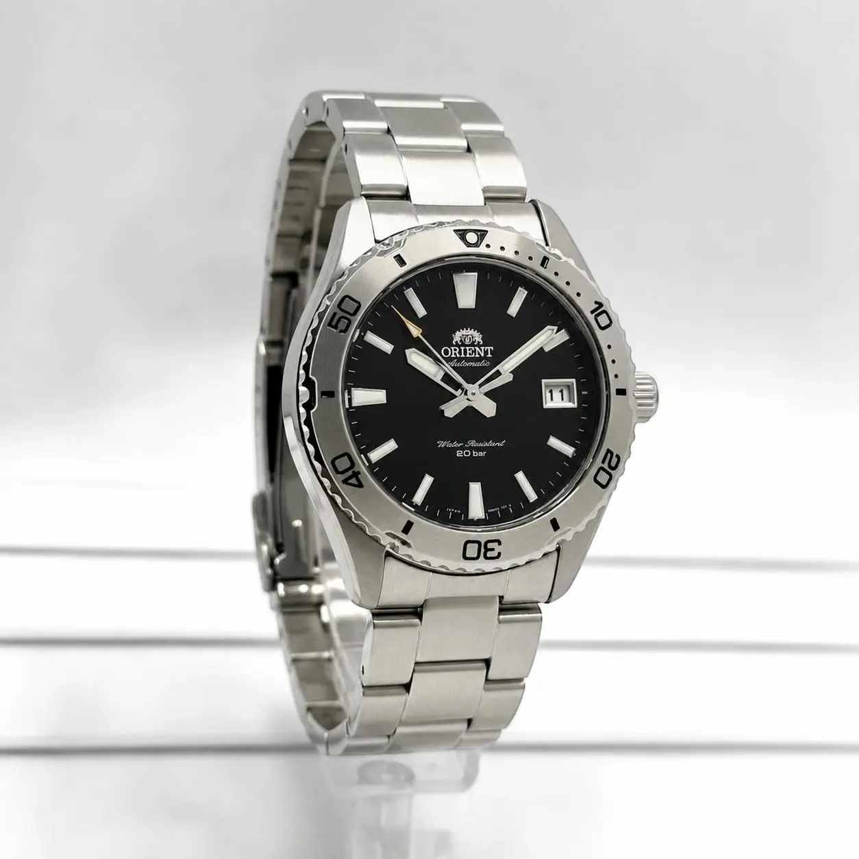 Orient RA-AC0Q01B30B Watch