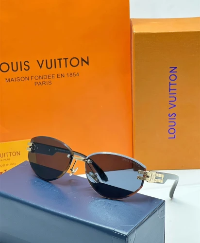 Louis Vuitton Sunglasses 99002