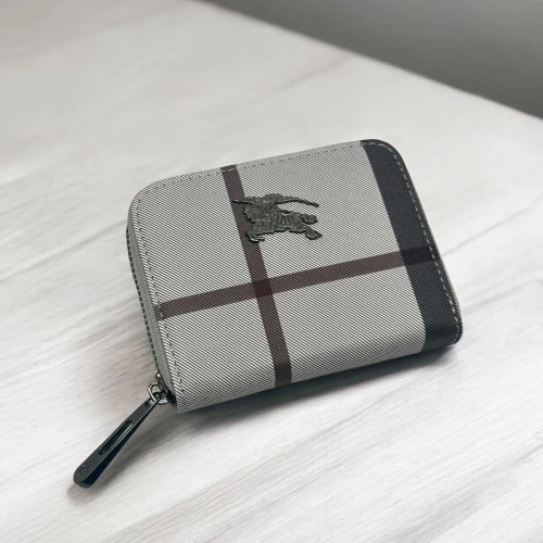 Burberry Fabric Wallet 008-1