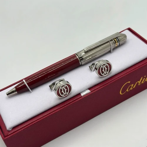 Pen and Brooches Cartier Set 002