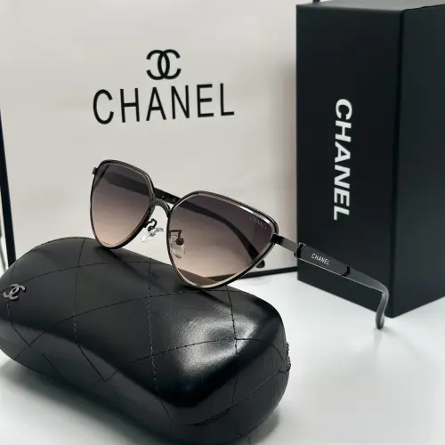 Chanel Sunglasses 5709
